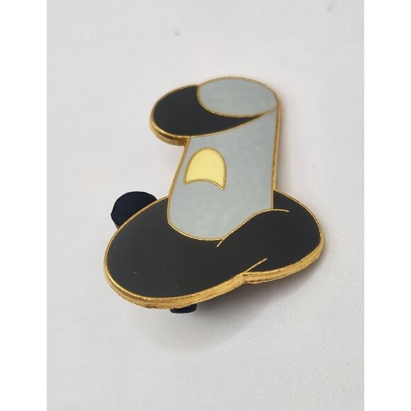 Disney Pin Steamboat Willie Mickey Mystery Hats Collection 2017 - Picture 1 of 3